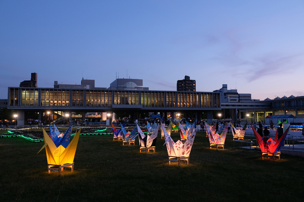 広島オフ会2014春　その１　ひろしまフラワーフェスティバル夜間ライトアップ_a0287517_20401186.jpg