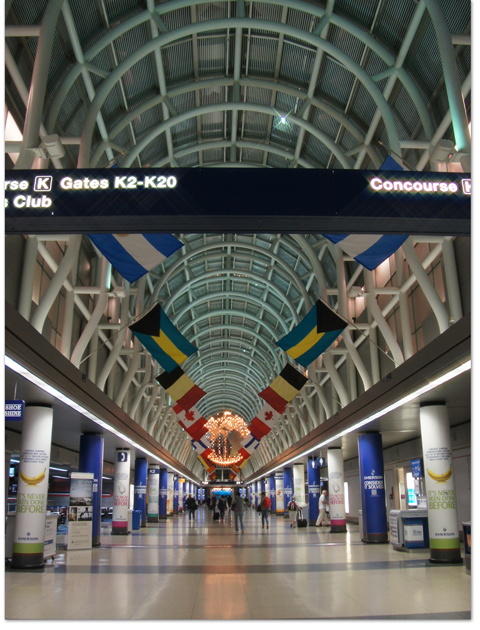 東カリブ海クルーズ(7) AA アドミラルズ クラブ　ラウンジ_d0210324_1064556.jpg