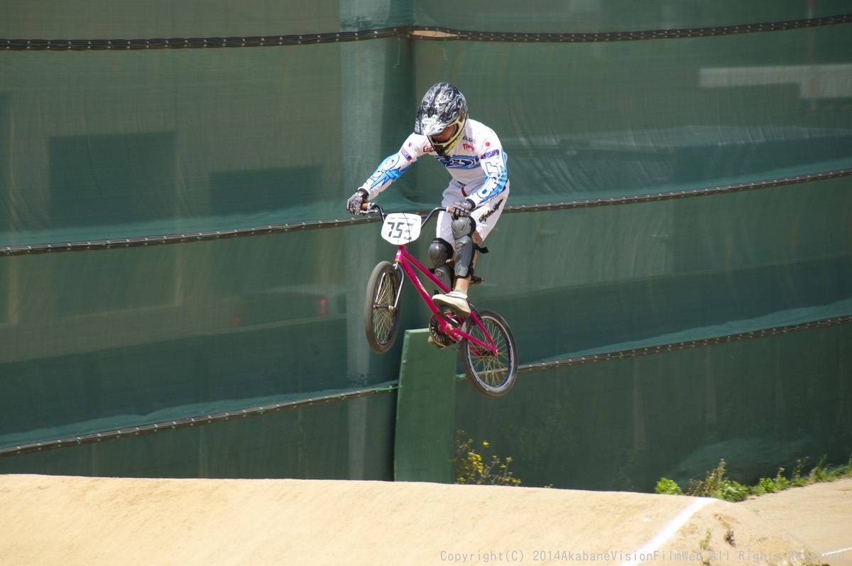 ２０１４GW岸和田遠征日記VOL2：５月４日JBMXFシリーズ第１戦コース外の風景_b0065730_19275128.jpg