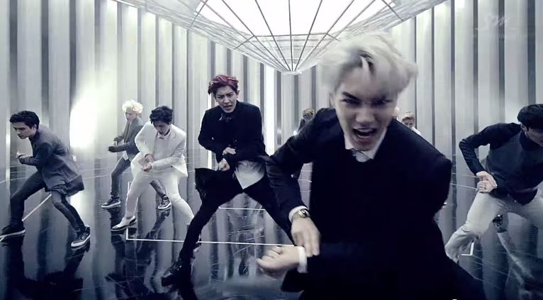 そんなお前にオーバードーズ Exo Overdose 楽曲分析 パンチャ男とドゥグン女のkな生活