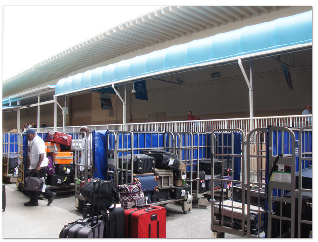 東カリブ海クルーズ(8) チェックイン&キャビン_d0210324_651043.jpg