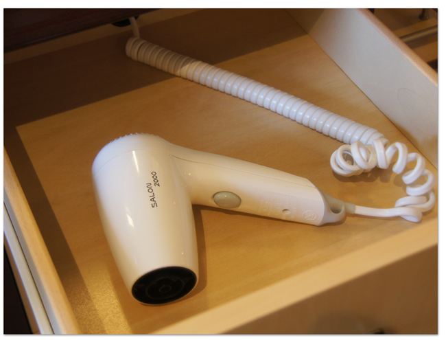 東カリブ海クルーズ(8) チェックイン&キャビン_d0210324_6521174.jpg