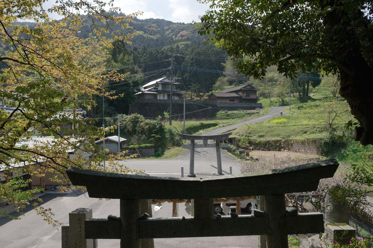 長石神社　（寳満宮，白山宮）　福岡県糸島市二丈長石_b0023047_04371227.jpg