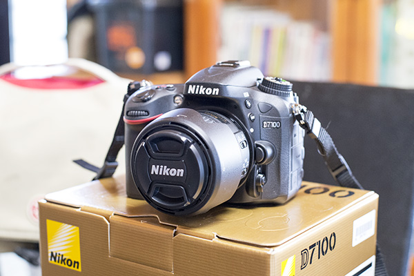 NIKON(相方) VS CANON（ママ）の 戦　　_f0297764_17543279.jpg