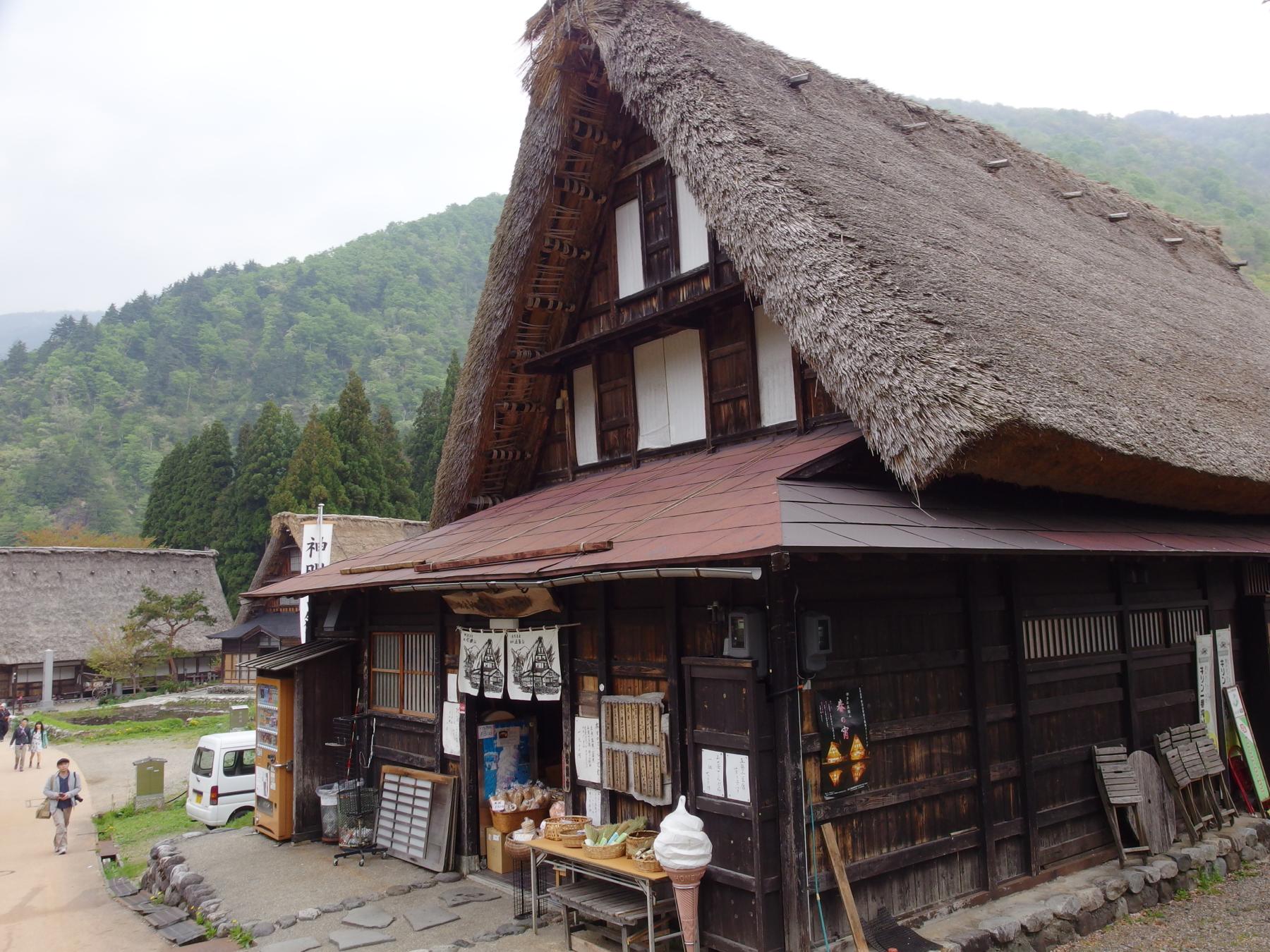 1Ｍ号で行くGW自転車旅行③〜金沢から白鳥〜_c0177576_15425849.jpg