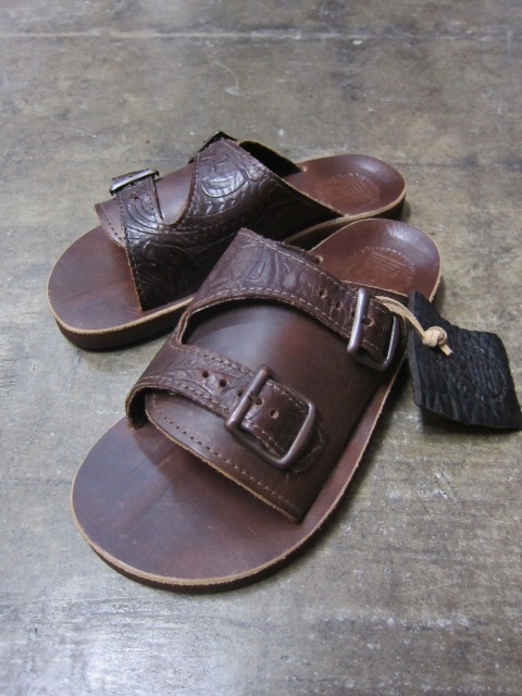 もう・・・そろそろ良いんでは!★? By THE SANDAL MAN 別注 (BEACH W STRAP)_d0152280_234022.jpg