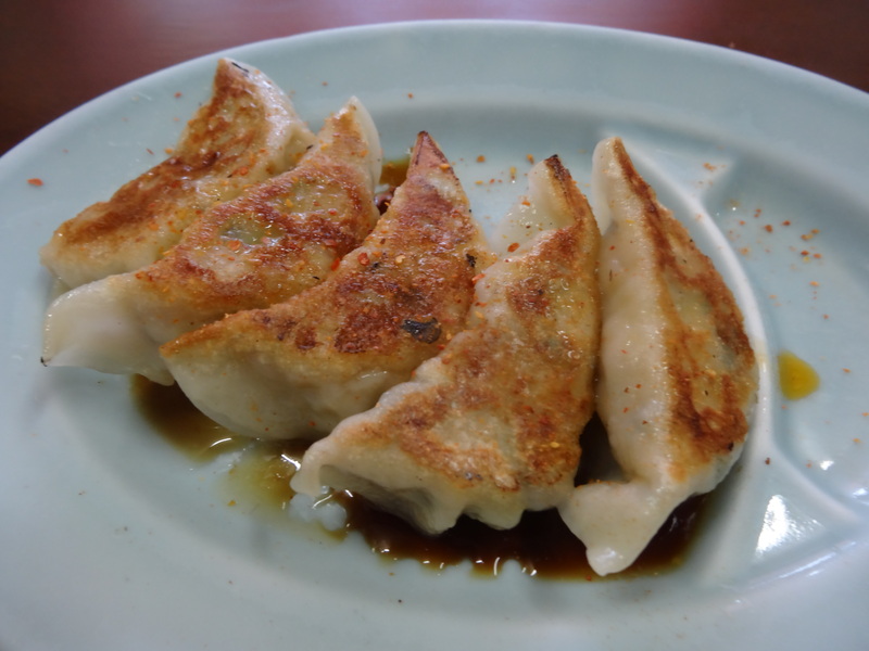 銚子のラーメン専門店のお勧めは、餃子付きの焼き肉炒飯です。_c0225997_0445857.jpg