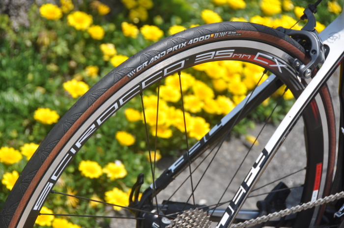 GIANT　DEFY  COMPOSITE　グレードアップ_b0246207_08202079.jpg