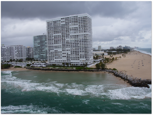 東カリブ海クルーズ(9) いよいよ出航_d0210324_7504542.jpg