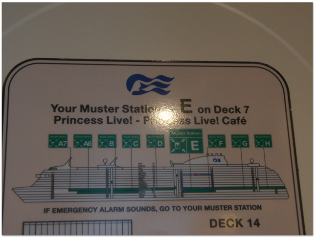 東カリブ海クルーズ(9) いよいよ出航_d0210324_8543076.jpg