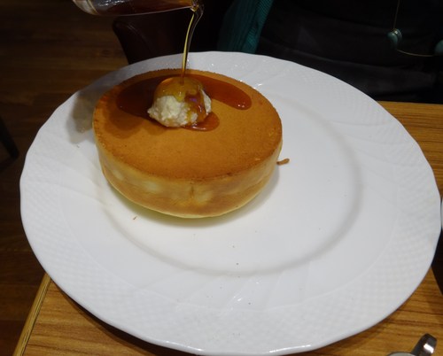 星乃珈琲　スフレパンケーキ_c0223630_2024714.jpg