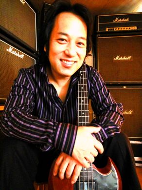 \"KENJI SATO SOLO LIVE 『佐藤研二 BASS SOLO LIVEってこんなこと。#6』\"ってこんなこと。_c0140560_11475771.jpg