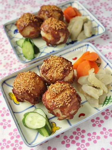 焼き肉のタレで肉巻きおにぎり おいしっぽ Oishippo の か和いい 食卓