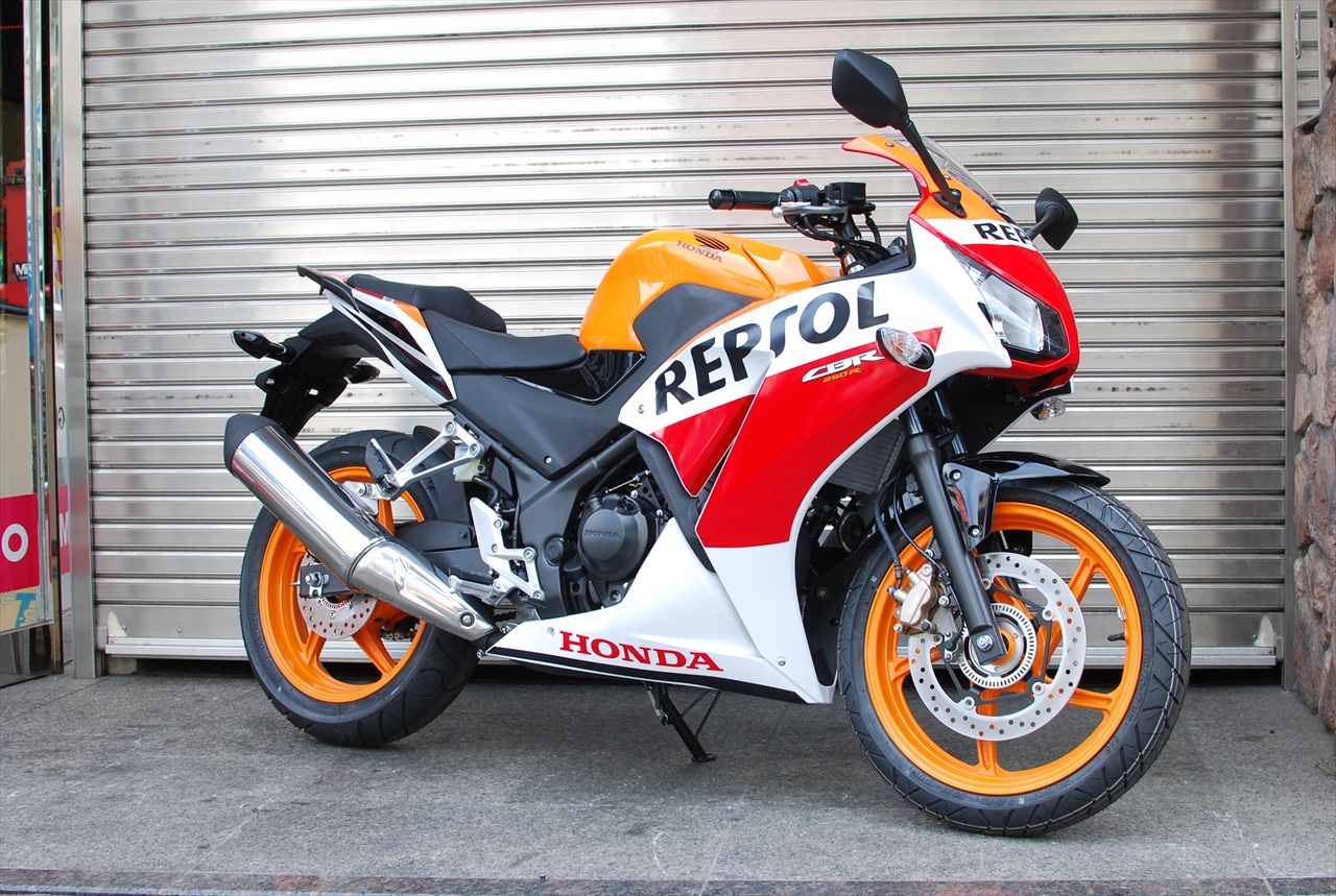 CBR250R　REPSOL　スペシャルエディションカラー_d0099181_20191319.jpg