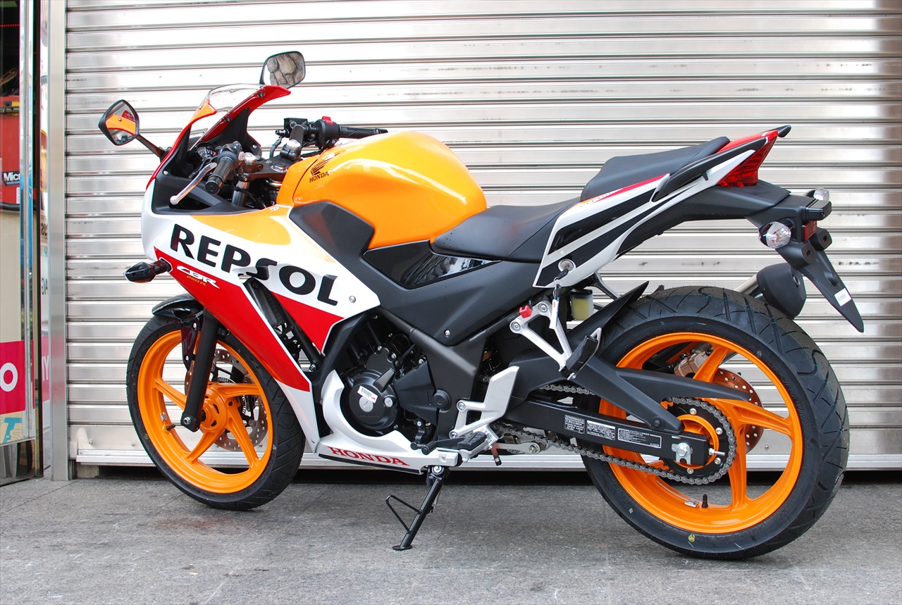CBR250R REPSOL スペシャルエディションカラー : SCSブログ