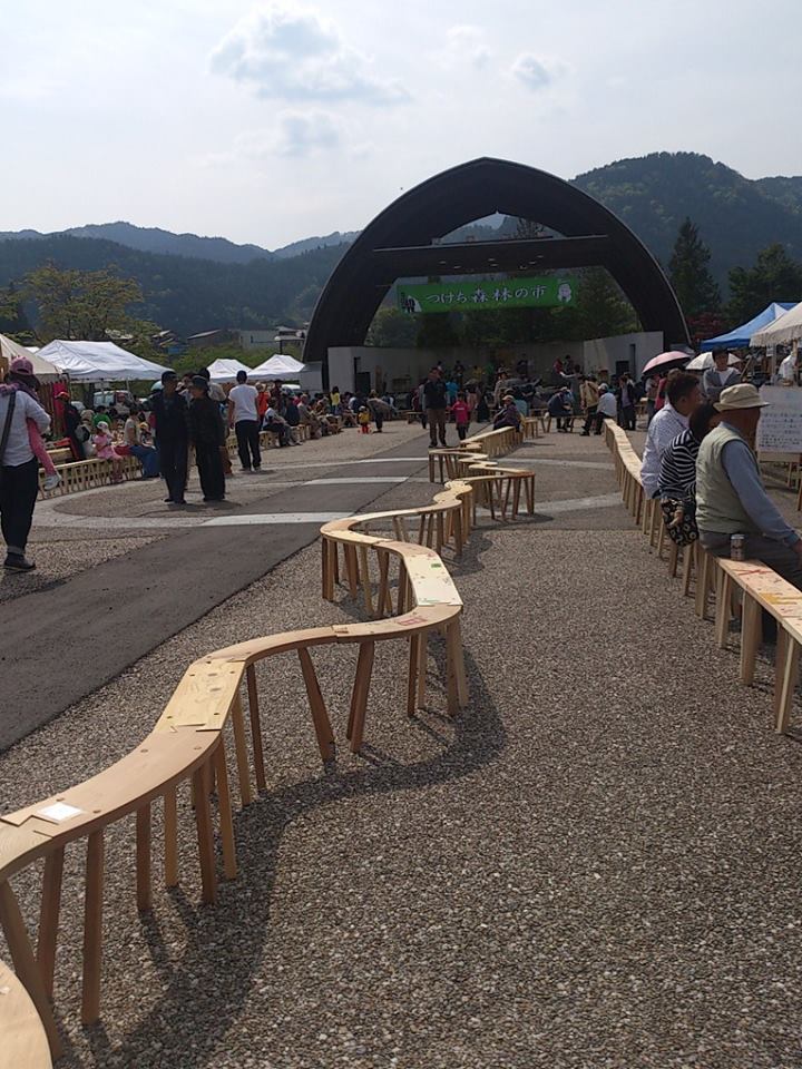 2014「つけち森林の市」ツナガルベンチ・イベント終了！祝日本一！！_a0299898_1914763.jpg