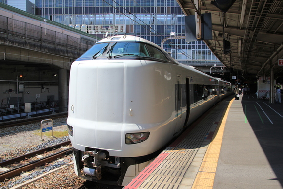 赤い彗星 到来 赤いラピート号へ乗りに行く旅!_d0202264_5435076.jpg