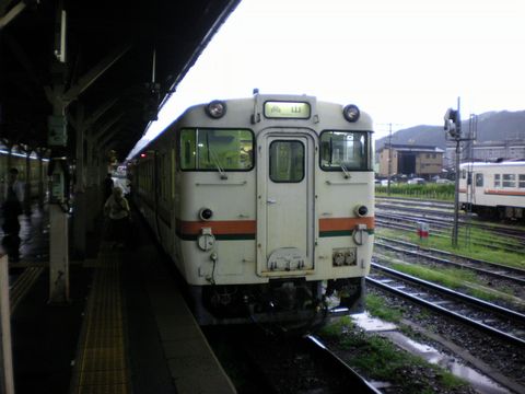 真夏の北陸ローカル線5(高山本線)_b0005281_20541635.jpg