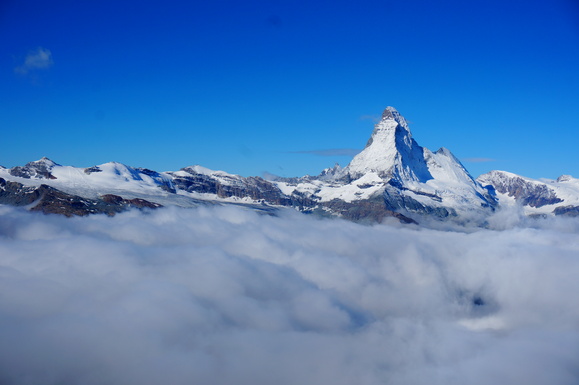 e0265348_0412852.jpg