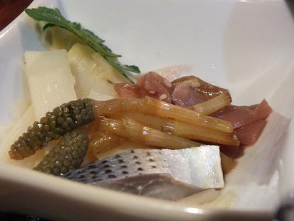 まちかど漫遊帖 「ブローチワークショップ&魚虎旅館でいただくお昼ご飯」_c0227958_21324054.jpg