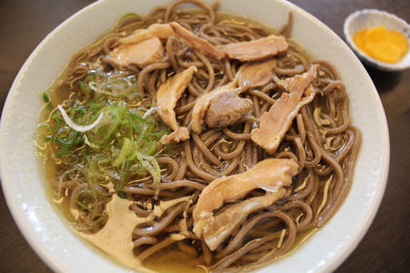 冷たい肉そばの作り方 鳥肉 飲食万歳