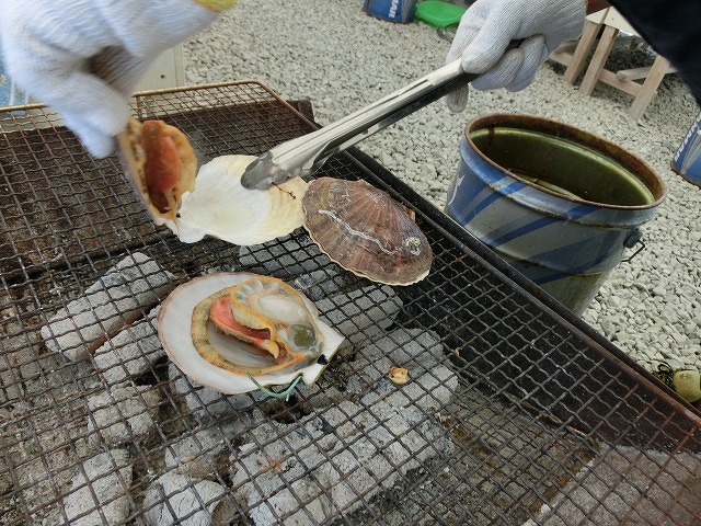 また行って思う存分食べたい!「かき小屋・渡波」_f0141310_7283820.jpg