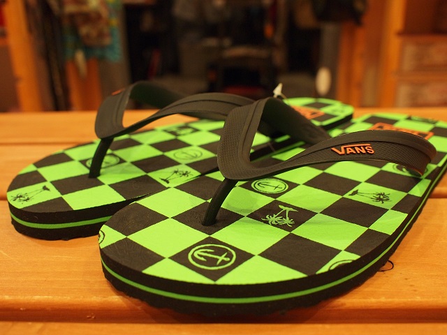 \"VANS\"NEWアイテムのご紹介♪_f0191324_2252676.jpg