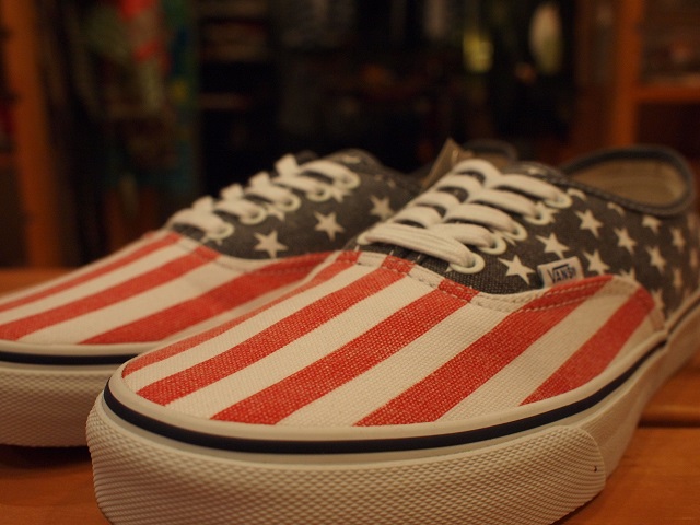 \"VANS\"NEWアイテムのご紹介♪_f0191324_226621.jpg