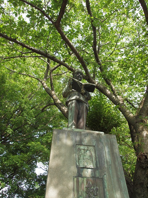 e0303726_1642234.jpg