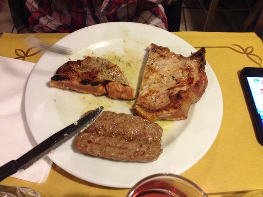 15/05/2014 日替わりメニューだから飽きない_a0136671_2493652.jpg