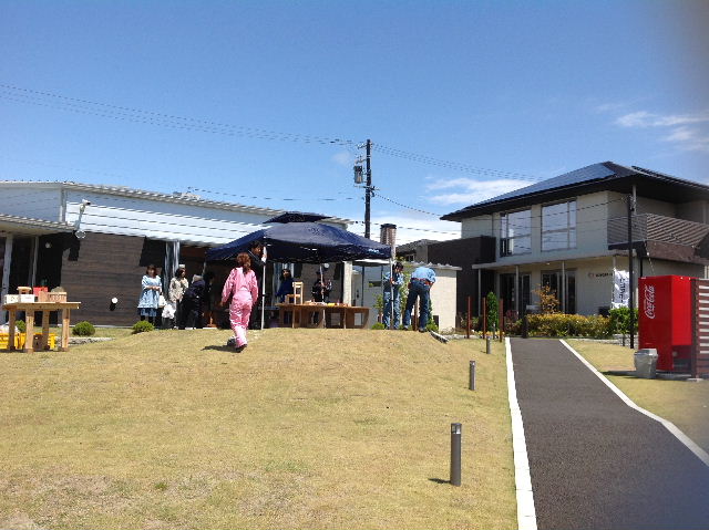 初日大盛況 予定完売 御礼申し上げます。_f0031037_211146100.jpg