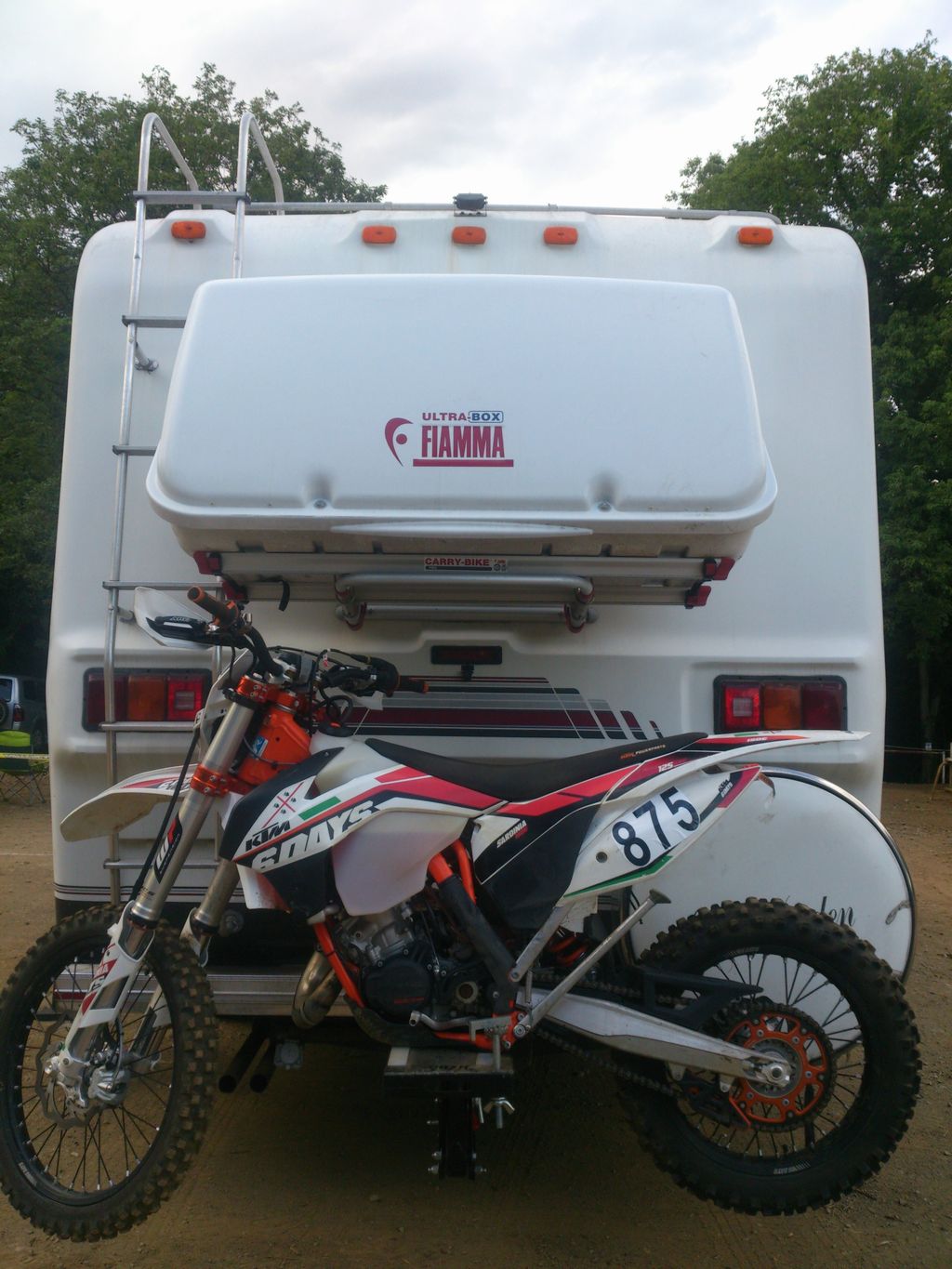 Ultimate MX haulerの取り付け具合など。_c0002967_22211876.jpg