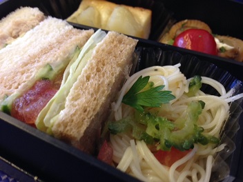 機内食激写-ANA国内線-_c0051529_23183587.jpg