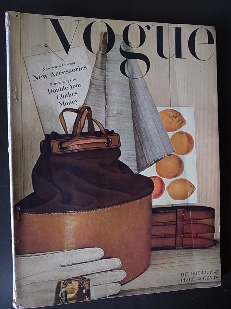 VOGUE OCTOBER 1, 1943 / Cover photo by Irving Penn : Books