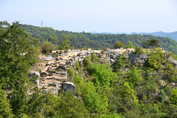 ブログ１２号（鬼ノ城山　見所満載朝鮮式古代山城）_d0320746_961156.jpg