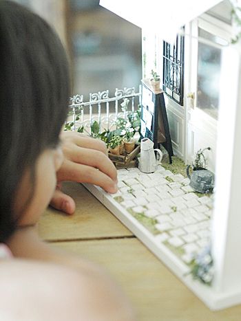 miniature* Naturel Cafe 外観完成_e0172847_952862.jpg