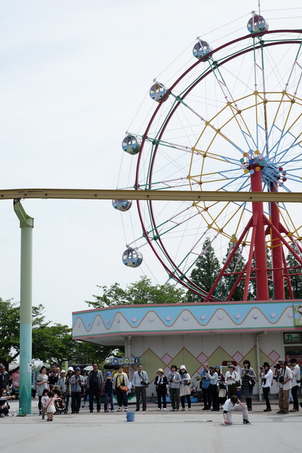 大人たちの遊園地_b0146751_2120502.jpg