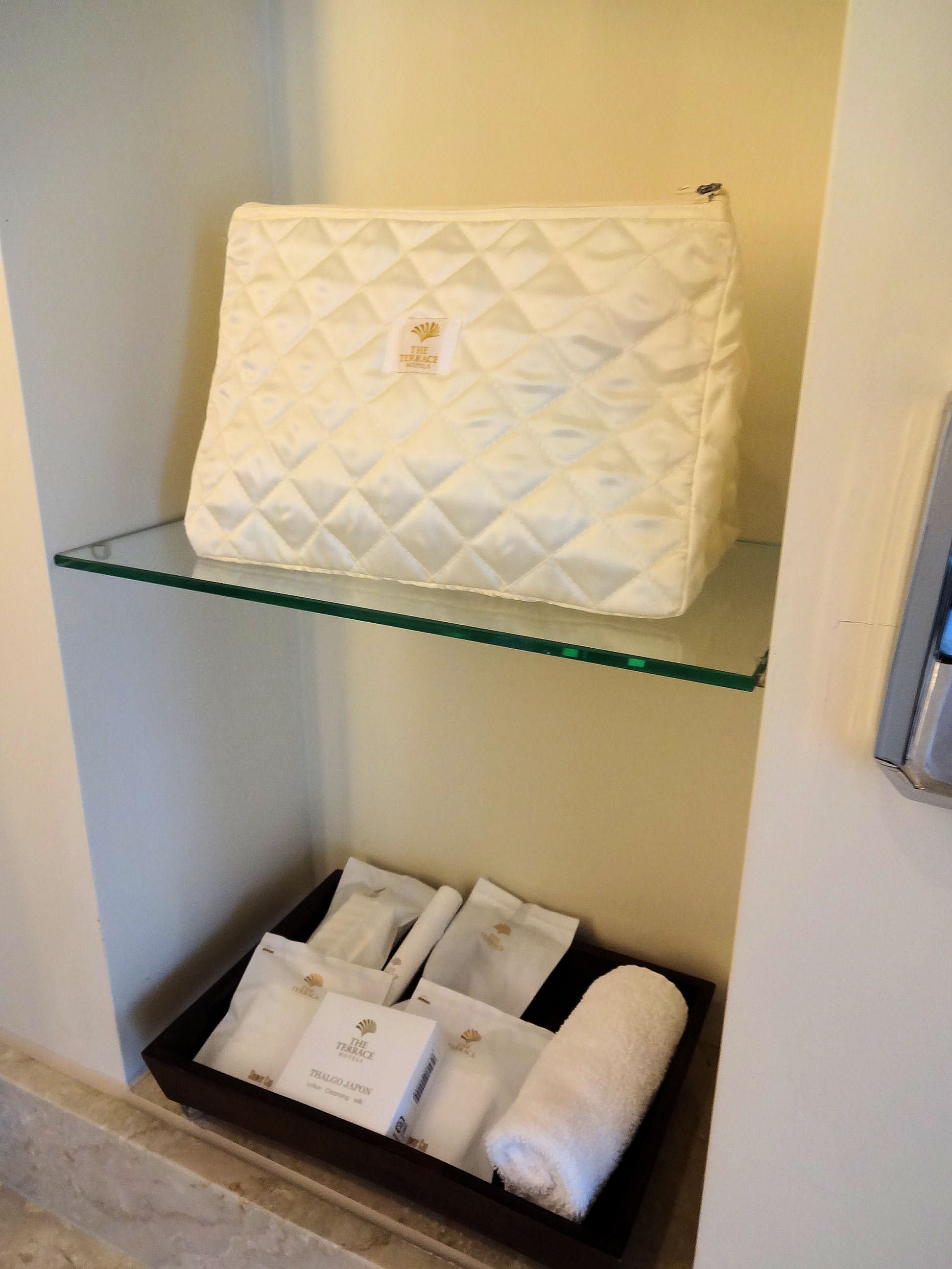 沖縄旅行 ジ・アッタテラス クラブタワーズの旅 その2 ホテルのお部屋_f0054260_1552633.jpg