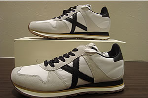 メイドインスペインのスニーカーmnich ミュニック Walkrunnerなんばcity店 メイドインスペインのスニーカーmnich ミュニック Walkrunnerなんばcity店