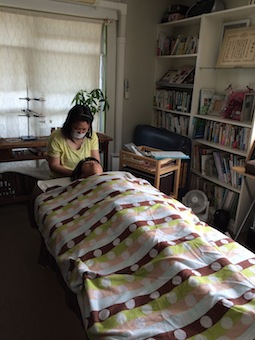 日曜日のセラピストクラス_a0191183_171026.jpg
