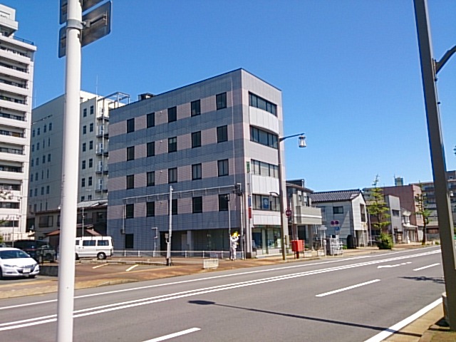 これはもう伝統芸の領域かもｗ_e0046190_19261559.jpg