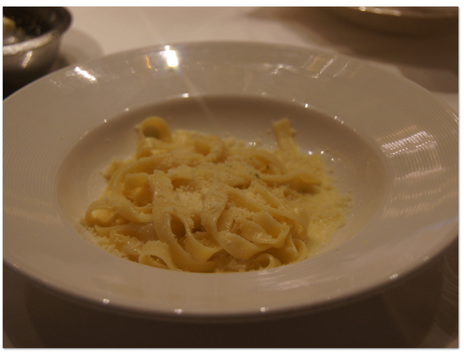 東カリブ海クルーズ(14) ルームサービスとフォーマルナイト_d0210324_7534490.jpg