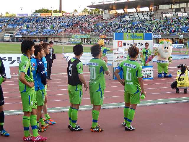 湘南vs福岡@ShonanBMWスタジアム平塚(参戦)_b0000829_1252585.jpg