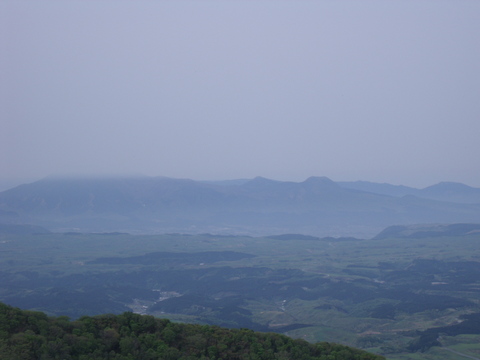 沓掛山鞍部より阿蘇五岳_b0031434_20123464.jpg