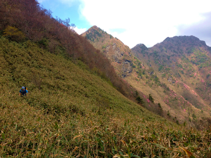 愛媛県 石鎚ロングトレイル Fast Packing Day.1 2014/05/08-10 _b0220886_18272547.jpg