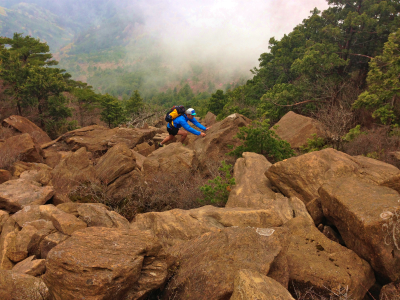 愛媛県　石鎚ロングトレイル Fast Packing Day.1　2014/05/08-10 _b0220886_18323216.jpg