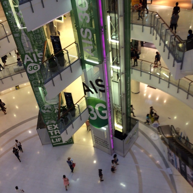 バンコクの定宿Emporium Suite_f0083294_17144197.jpg