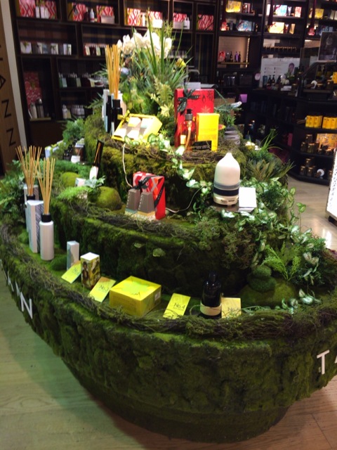 バンコクの定宿Emporium Suite_f0083294_1745042.jpg