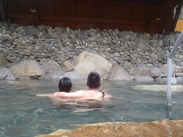 燕岳ハイク 2014.5.14~15 (後半)_c0147398_18471760.jpg