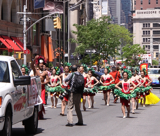 ダンス・パレード　New York Dance Parade 2014_b0007805_085062.jpg